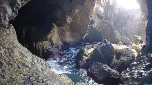 San Juan; Charco Azul & Cueva del Indio Adventure