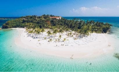 Punta Cana: Whale Watching and Bacardi Island Day Trip