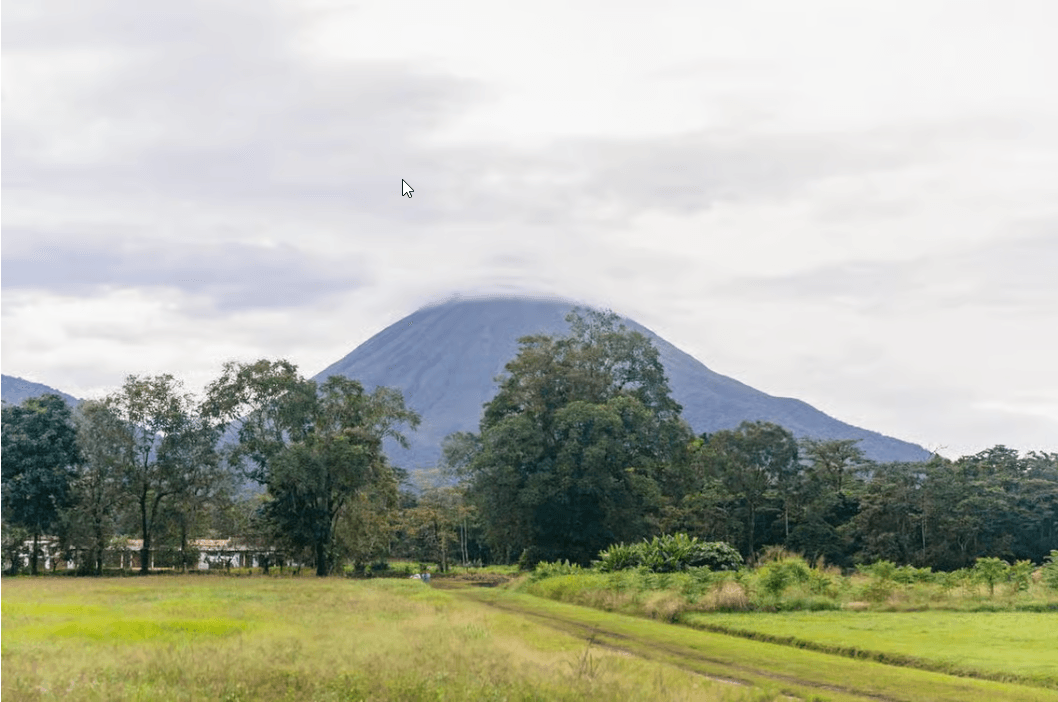 La Fortuna: Waterfall, Arenal Volcano and Hot Springs Tour - Photo 2 (Gallery view)