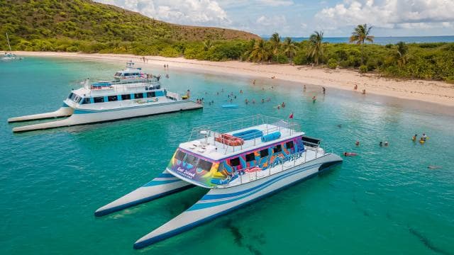 From Fajardo: Full-Day Culebra Islands Catamaran Tour