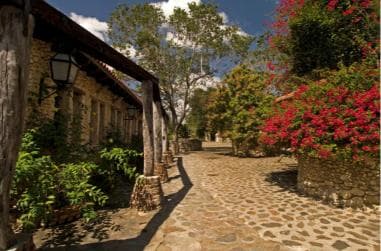 Altos de Chavón and Shopping in La Romana Day Tour - Dominican Republic