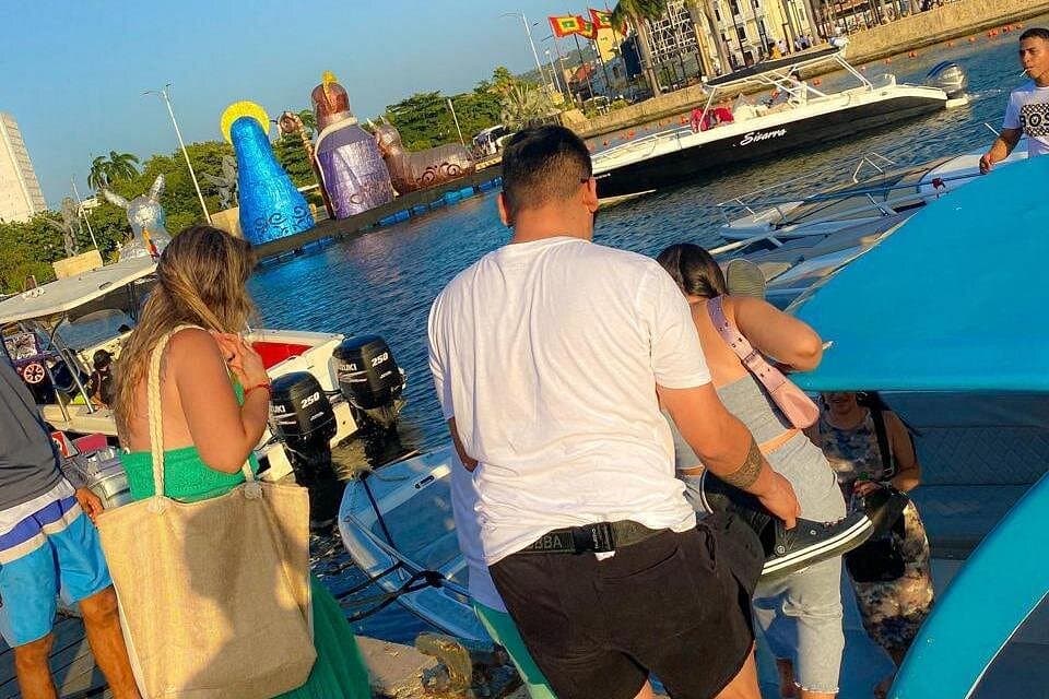 2-Hour Cartagena Bay Tour