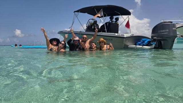 Fajardo: Private Half-Day Boat Charter to Icacos or Palomino