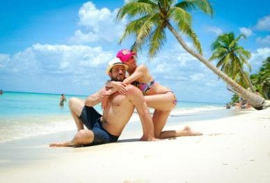SAONA 岛：双体船设有开放式酒吧、午餐等...... - Photo 3 (Gallery view)