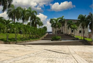 Santo Domingo: Private City Tour walking