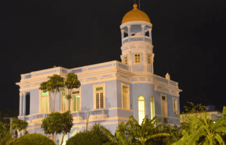 Cienfuegos Evening Tour with Dinner