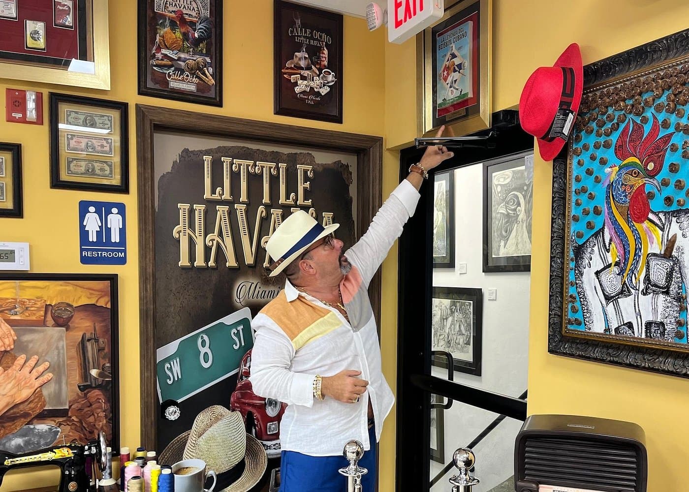 Little Havana Food and Walking Tour in Miami