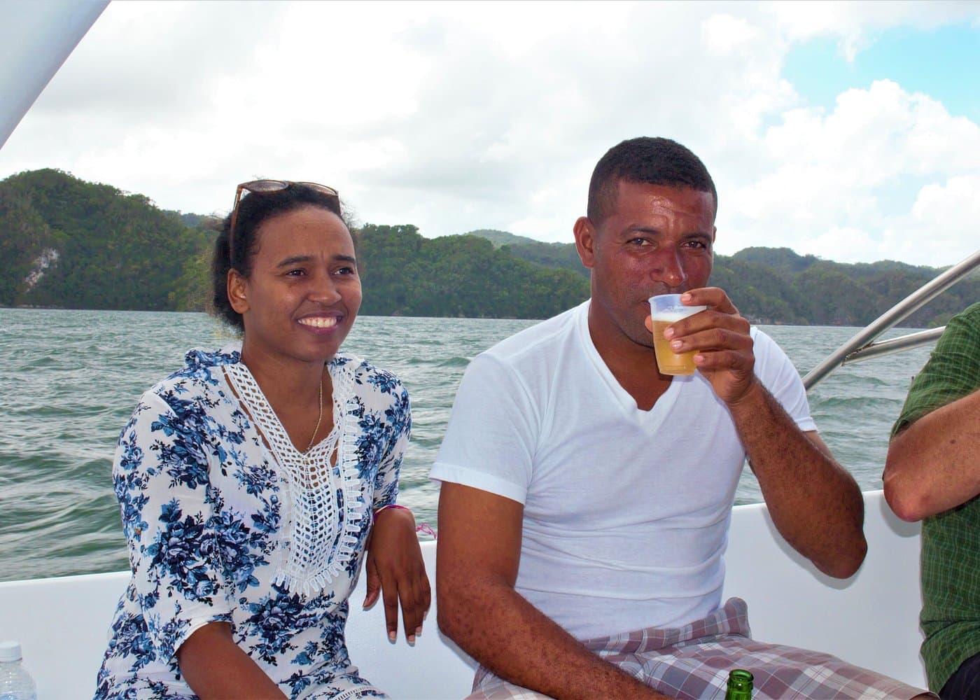 Parque Nacional Los Haitises e isla de Cayo Levantado con guías locales