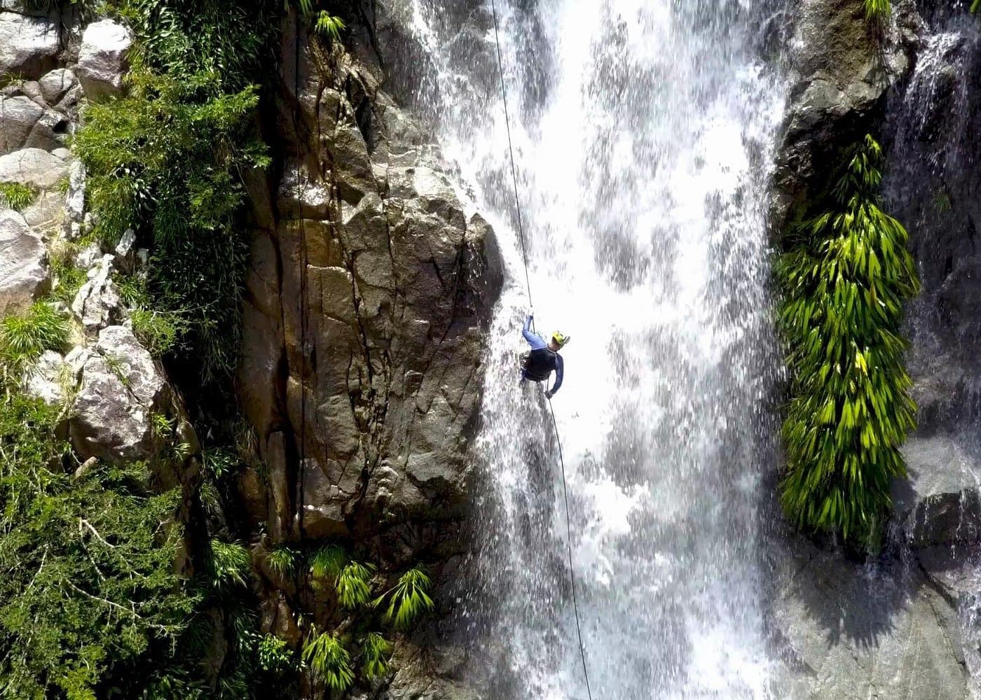 La Cuba WATERFALL RAPPELLING and La Planta GIANT NATURAL POOL from MEDELLIN