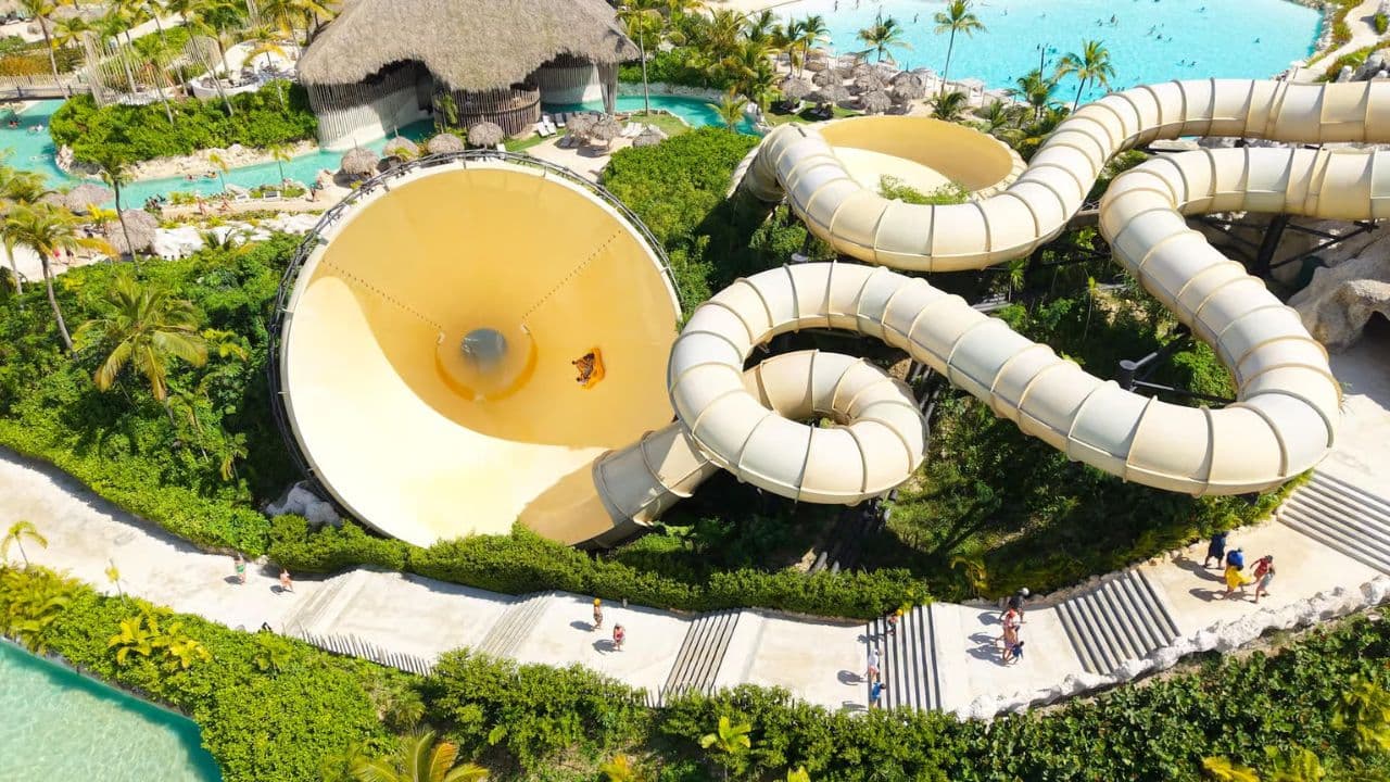 Punta Cana: Caribbean Lake Water Park Ticket with Transfers