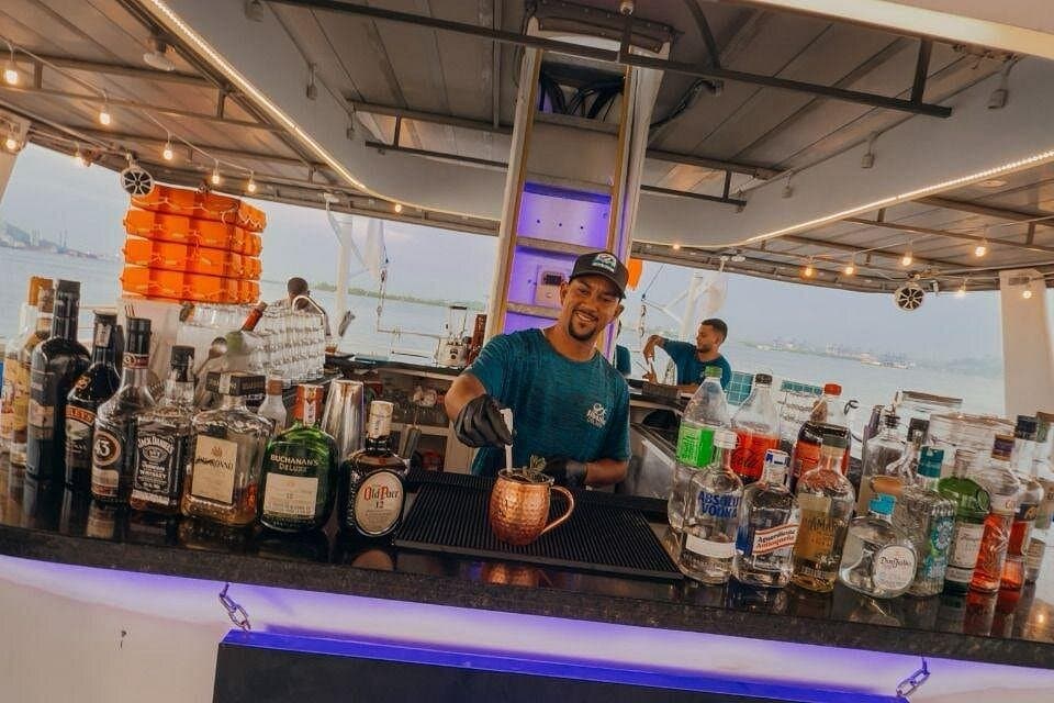 Oceanbeat Cartagena Boat Party - Photo 2 (Gallery view)