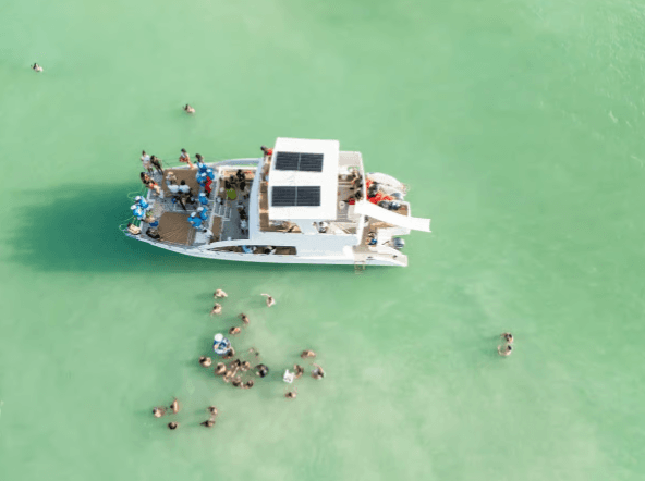 Punta Cana: Hip Hop Party Cruise w/Open Bar (Adults Only) - Photo 4 (Gallery view)
