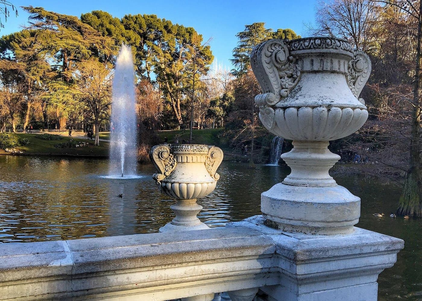 Retiro Park Walking Tour in Madrid