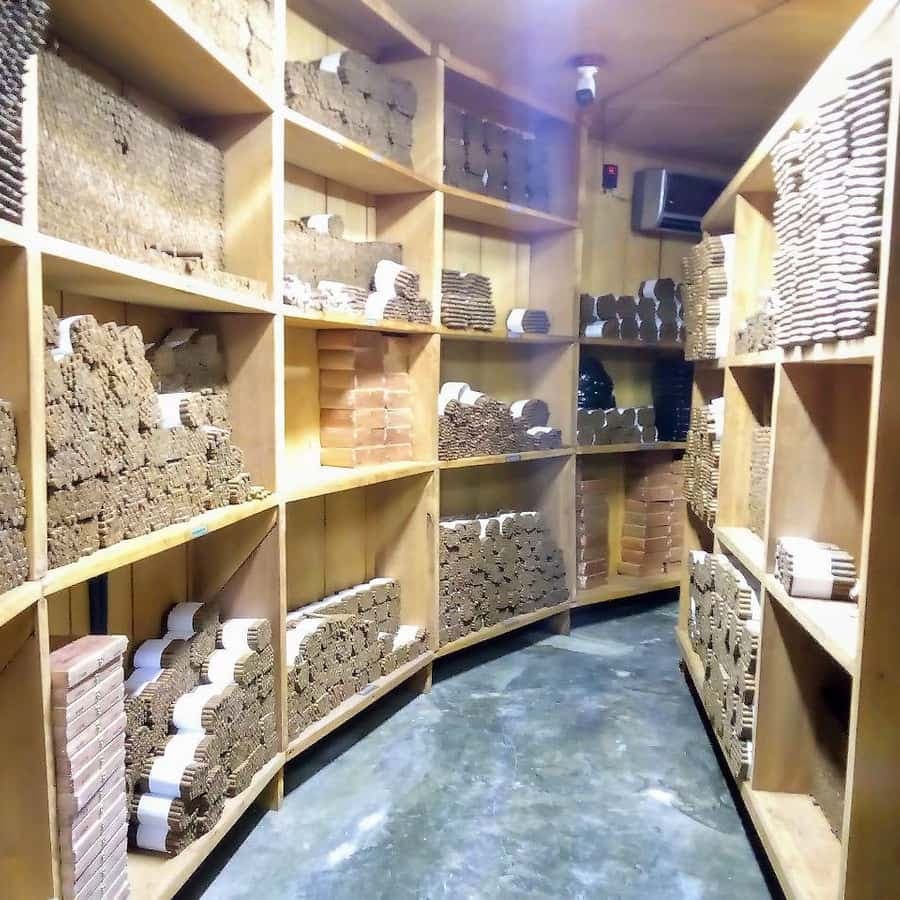 Punta Cana: Shopping Tour In Don Lucas Cigar Factory