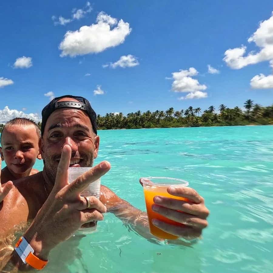 Bayahibe: Saona Island Boat Tour Small Group