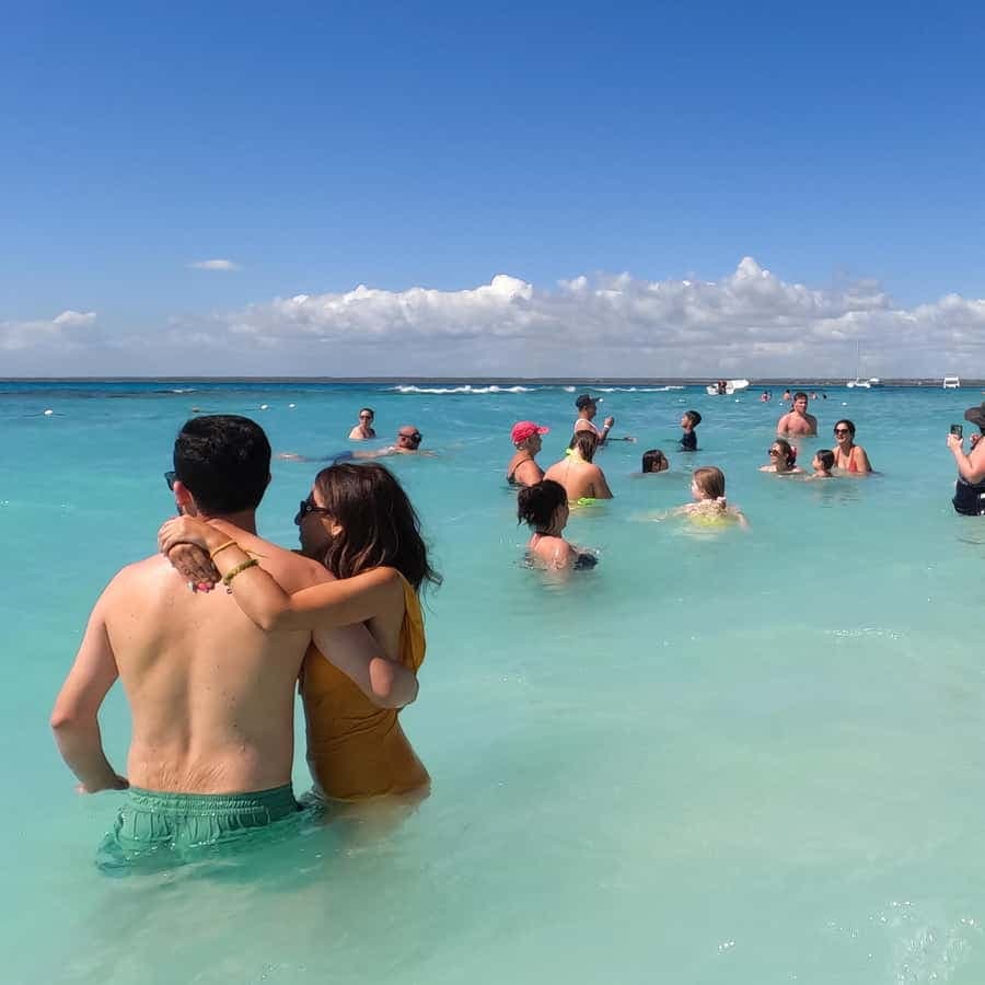 Punta Cana: Catalina Island Trip with Snorkeling