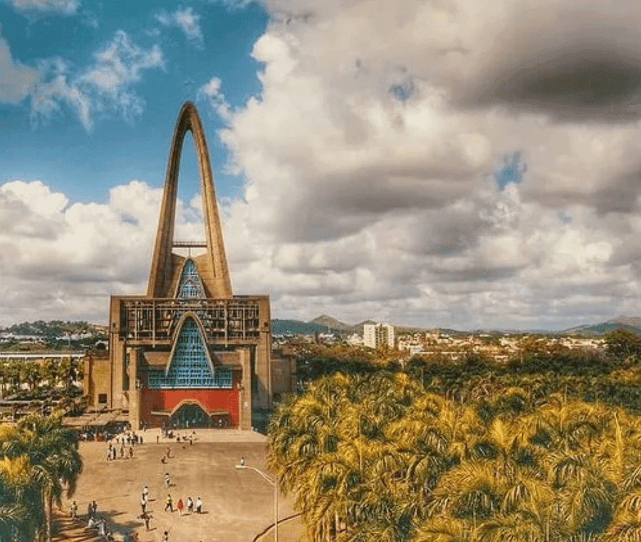 Tour Cultural For Small Group Visit Basilica Higuey