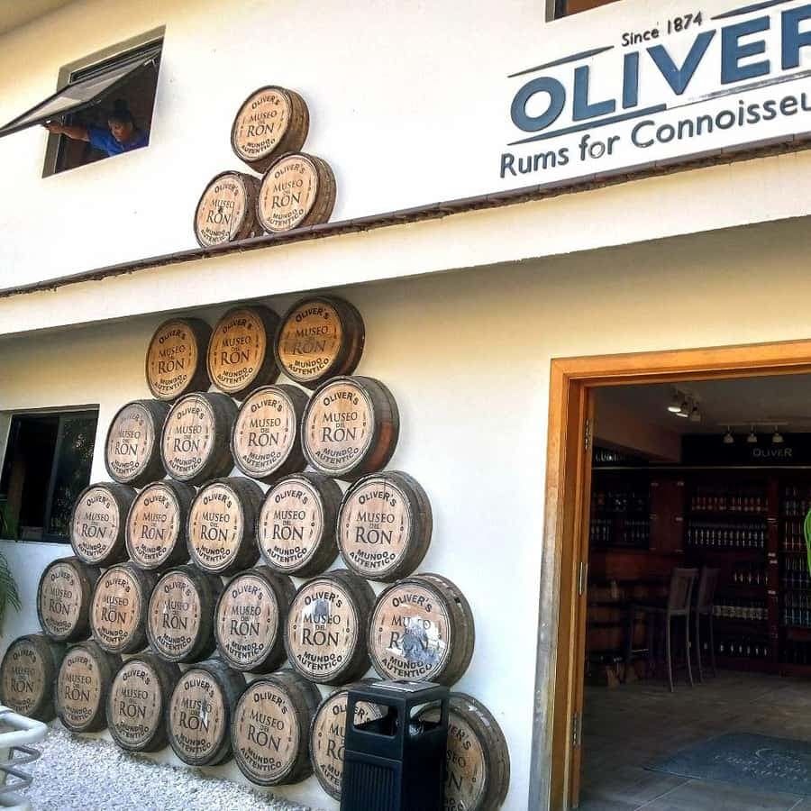 Punta Cana: Shopping Tour In Don Lucas Cigar Factory