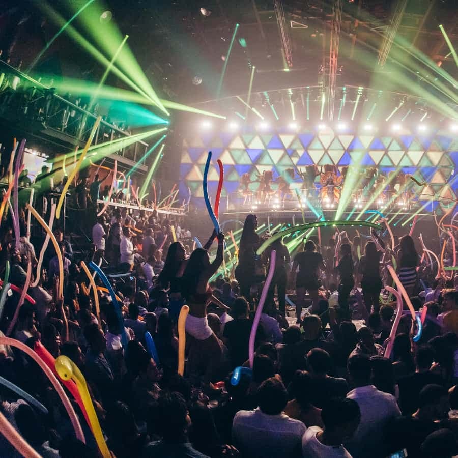 Coco Bongo Nightclub Experience with Transfer