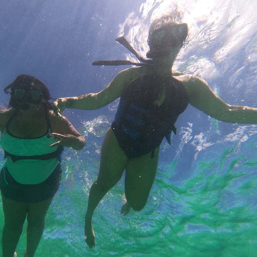 Bávaro: Punta Cana Catamaran Tour with Open Bar and Snacks
