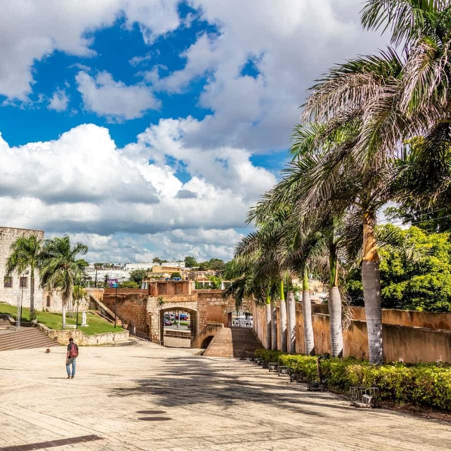 From Bávaro or Punta Cana: Santo Domingo Highlights Tour