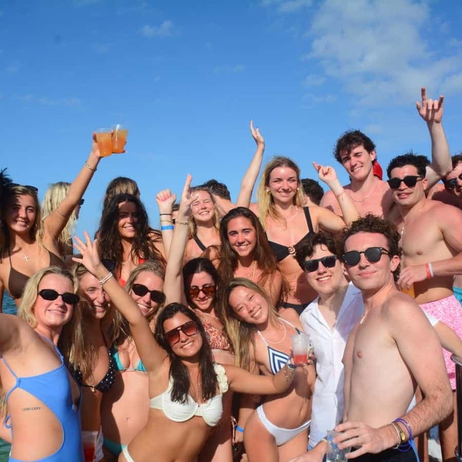 Punta Cana Private Catamaran Cruise, Open Bar & Snorkeling