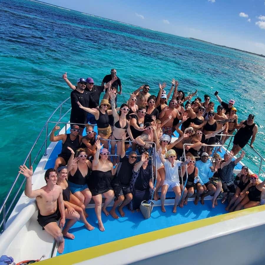 Punta Cana: Catamaran Party Cruise, Parasailing & Snorkeling