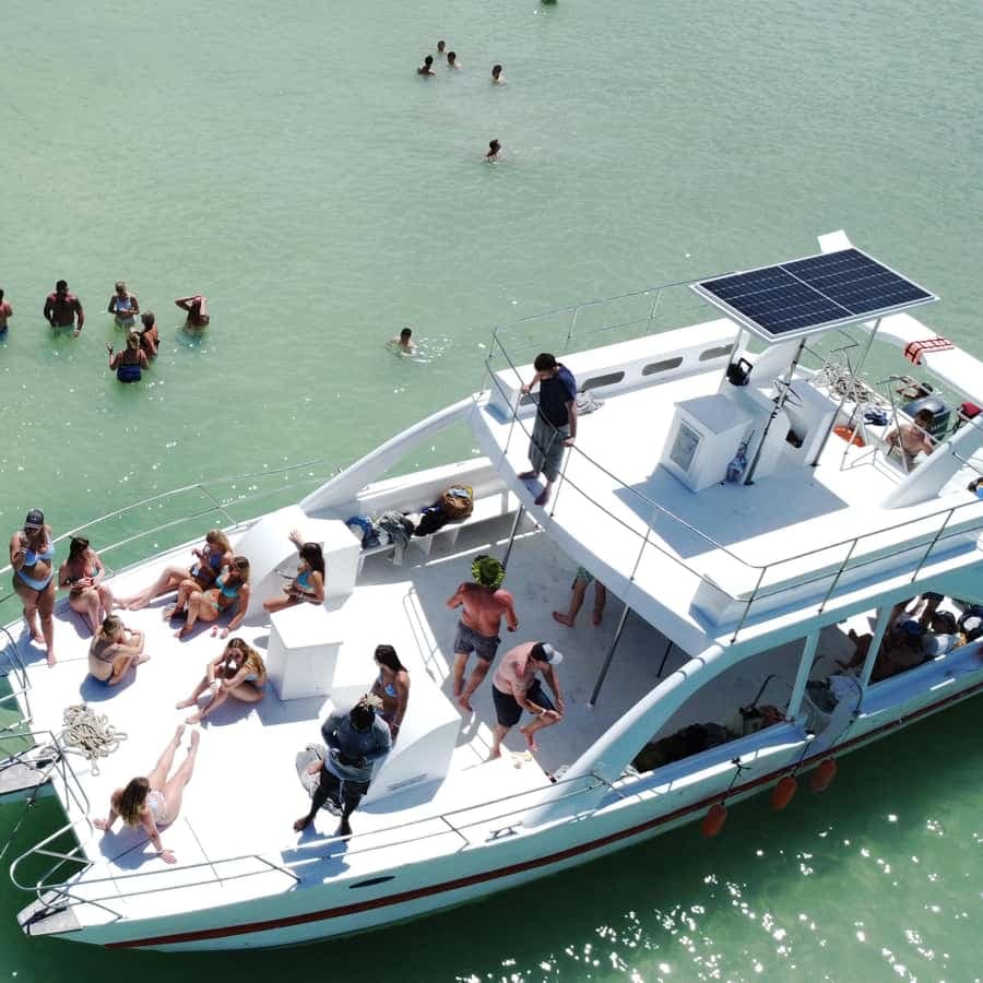 Punta Cana: Country-Themed Party Boat with Snorkeling