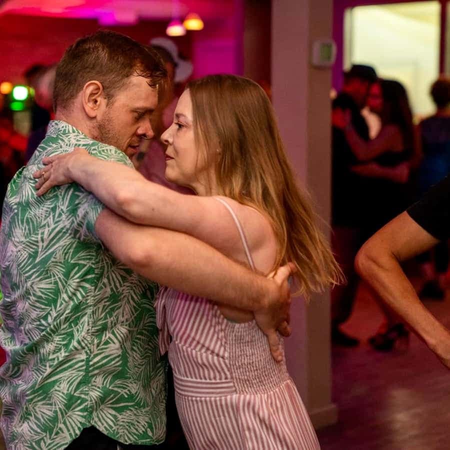Salsa Experience: Learn Salsa w/ a professional instructor
