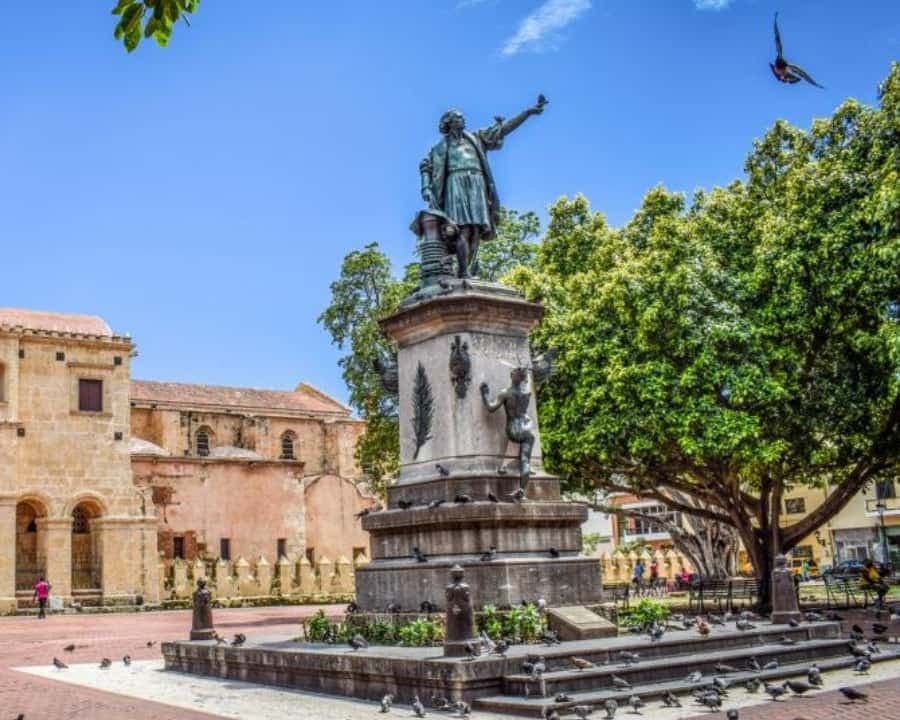 Santo Domingo: Historical Tour from Punta Cana