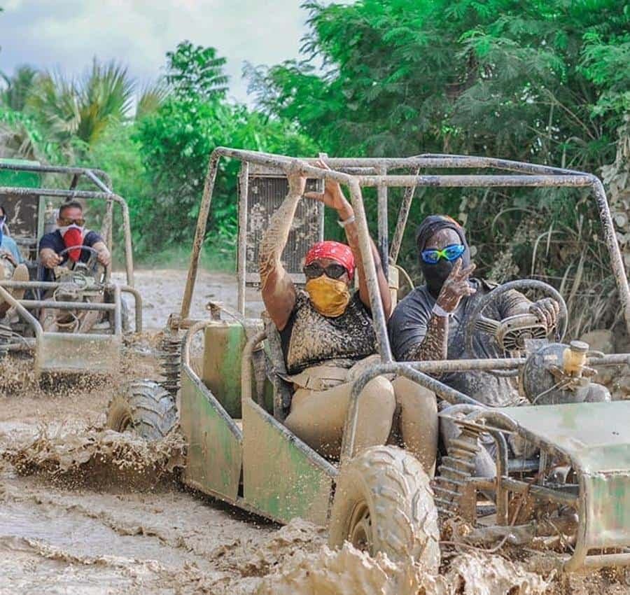 Punta Cana: Macao Beach, Cave & Plantation Tour
