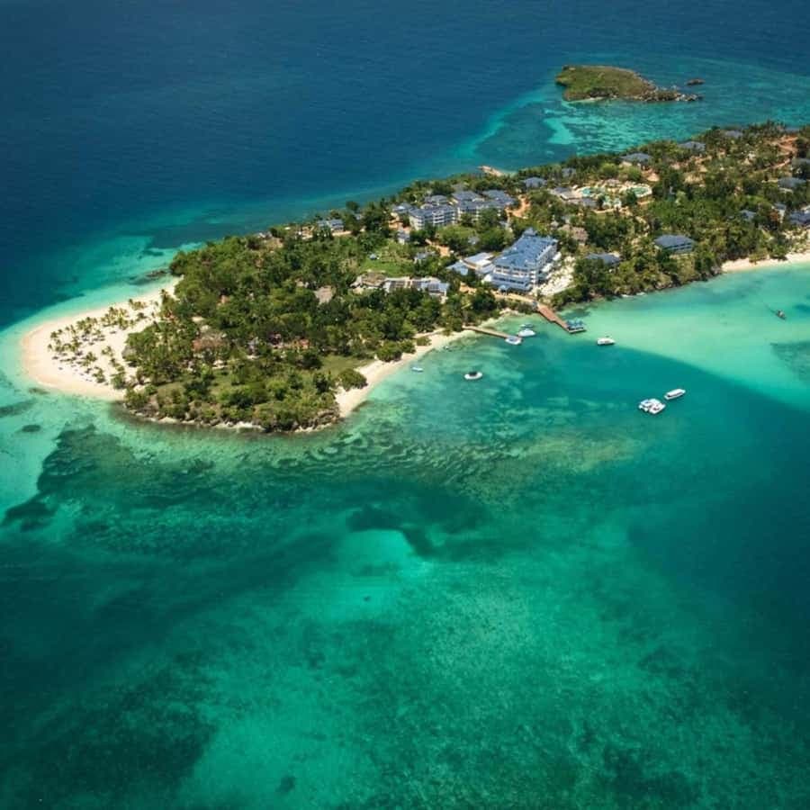 Punta Cana: Samaná Day Trip with Waterfall & Cayo Levantado
