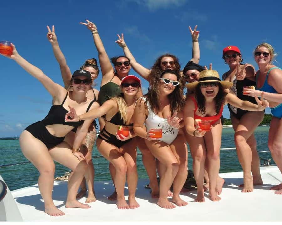 Punta Cana: Catamaran Cruise with Snorkeling & Drinks