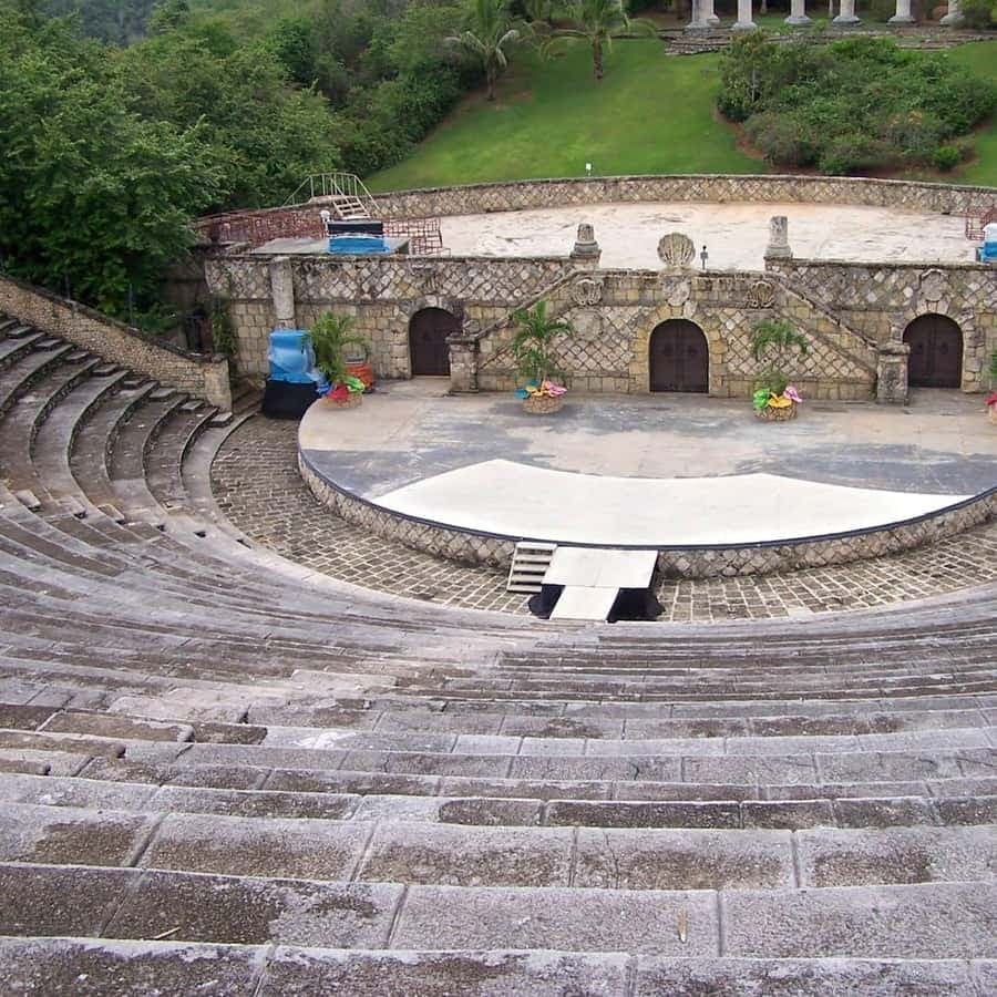 Altos de Chavón: Cultural Day Higuey experiences