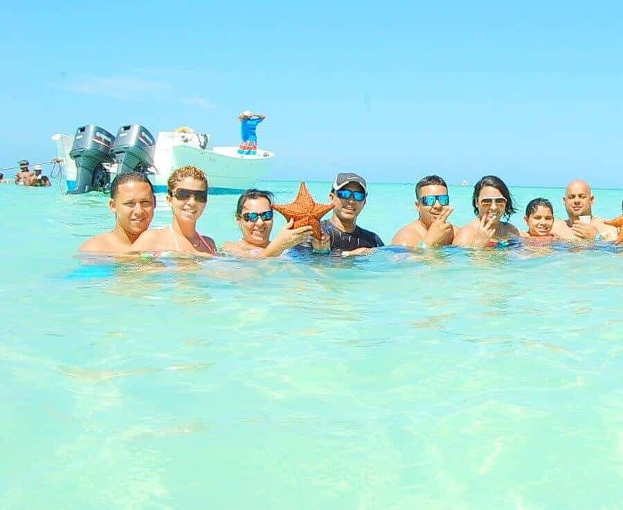 Santo Domingo: Saona Island Tour by Catamaran or Speedboat
