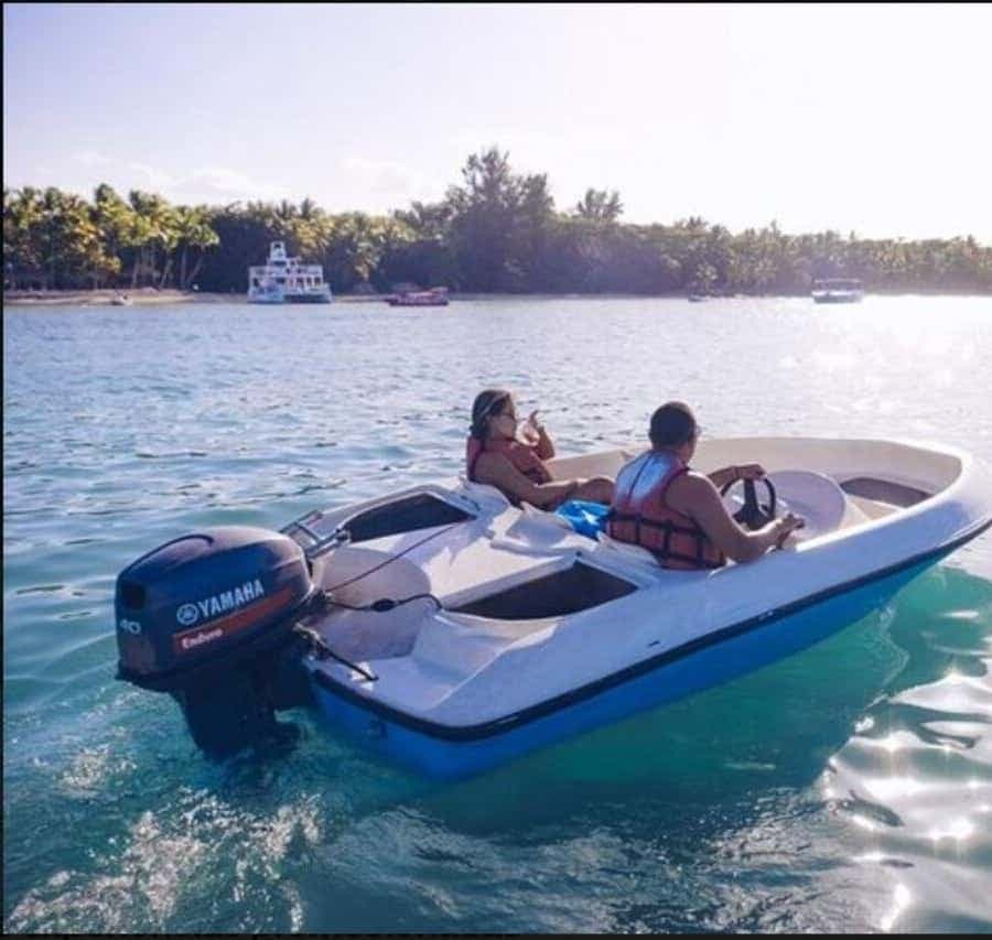 Speedboat Adventure and Snorkeling from Punta Cana