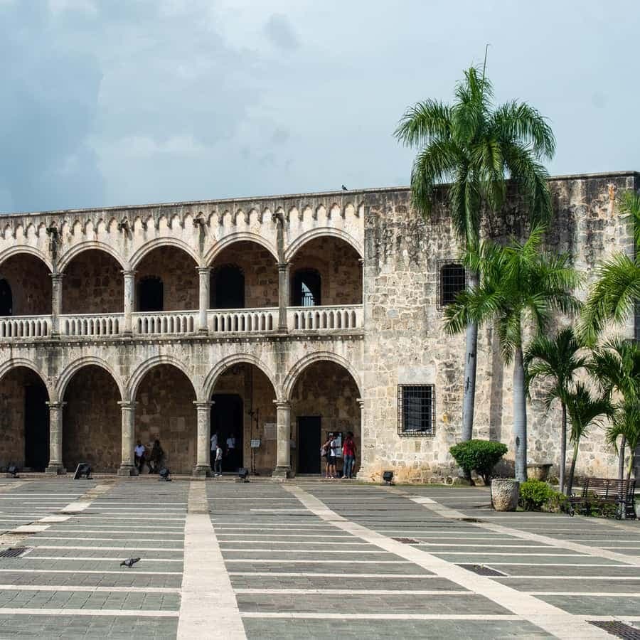 Punta Cana: Santo Domingo VIP Day Trip with Hotel Pickup