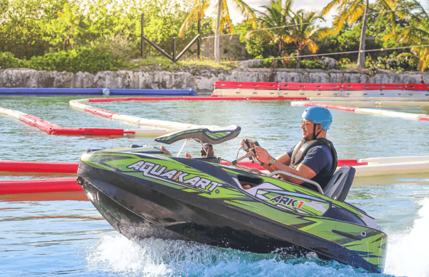 Punta Cana: Caribbean Lake Park Aqua Adventure Package