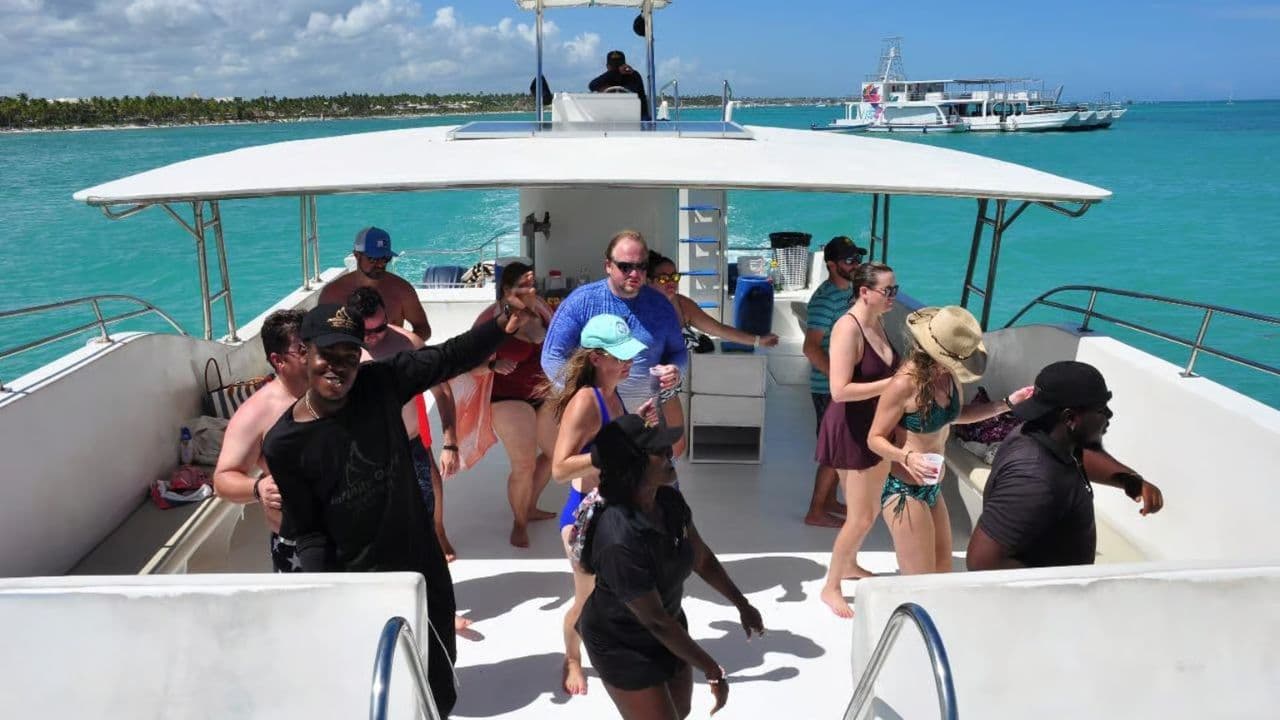 Punta Cana Boat Cruise with Snorkeling and Open Bar