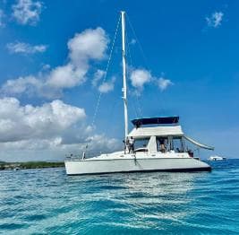 Private catamaran for groups for groups with Lunch & Drinks