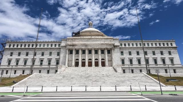 San Juan: Private City Highlights Driving Tour
