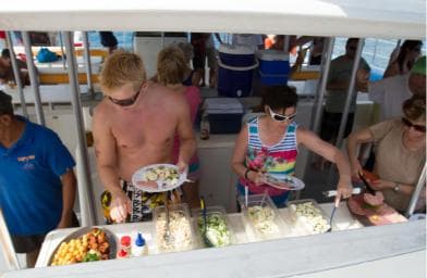 Puerto Plata: Catamaran Snorkeling Trip with Buffet