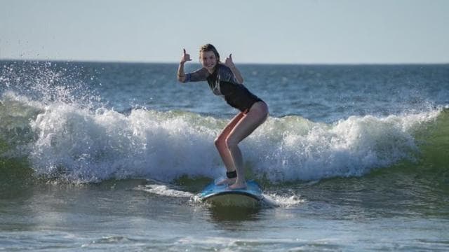 Tamarindo: 90 Minutes Surf Lesson with Expert Instructor