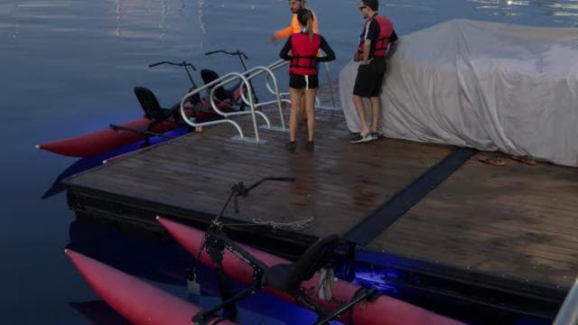 San Juan: LED Night Tour Chiliboat Waterbike, Condado Lagoon