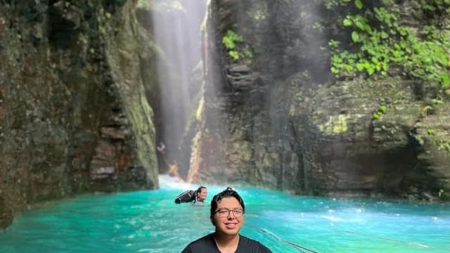 La Leona Waterfall Tour & Transportation