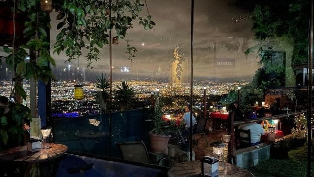 San José: City Tour & Scenic Dinner