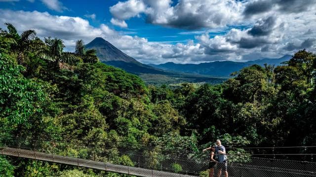 La Fortuna Waterfall: Arenal Volcano and Hanging Bridges