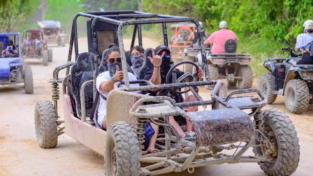 Punta Cana: Buggy Tour with Cave Pool and Chocolate Tasting