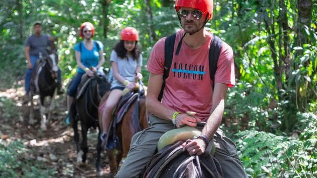 La Fortuna: Horseback Ride La Fortuna Waterfall w/Pick-up