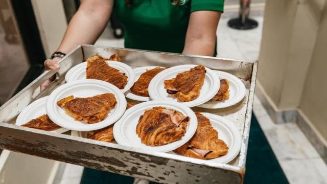 San Juan: Old Town Foodie Walking Tour with Tastings